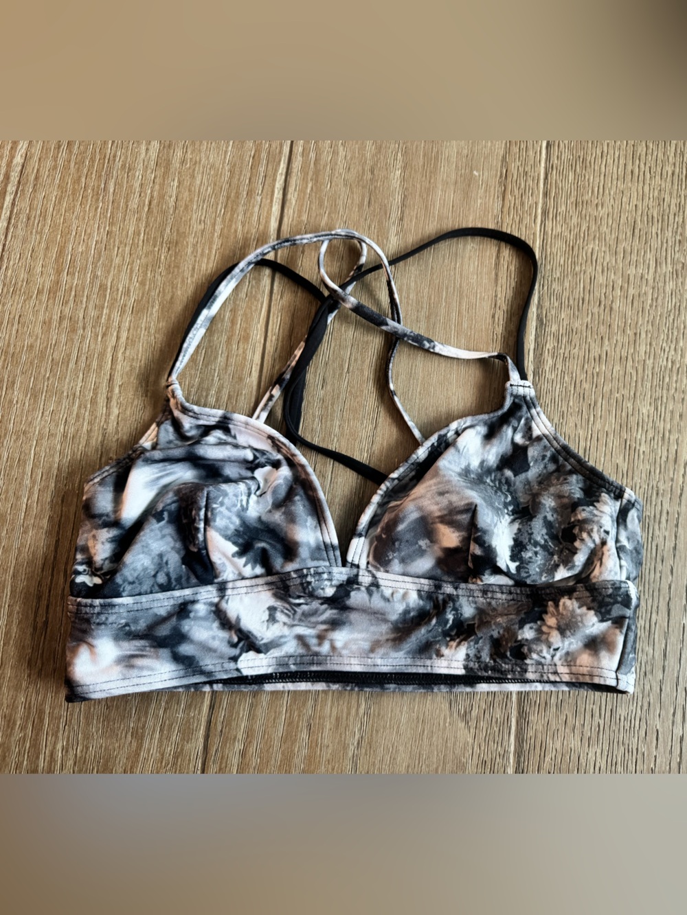 TYR Sports Bra Small 4/6 Floral Abstract Strappy Crossback Workout Bra